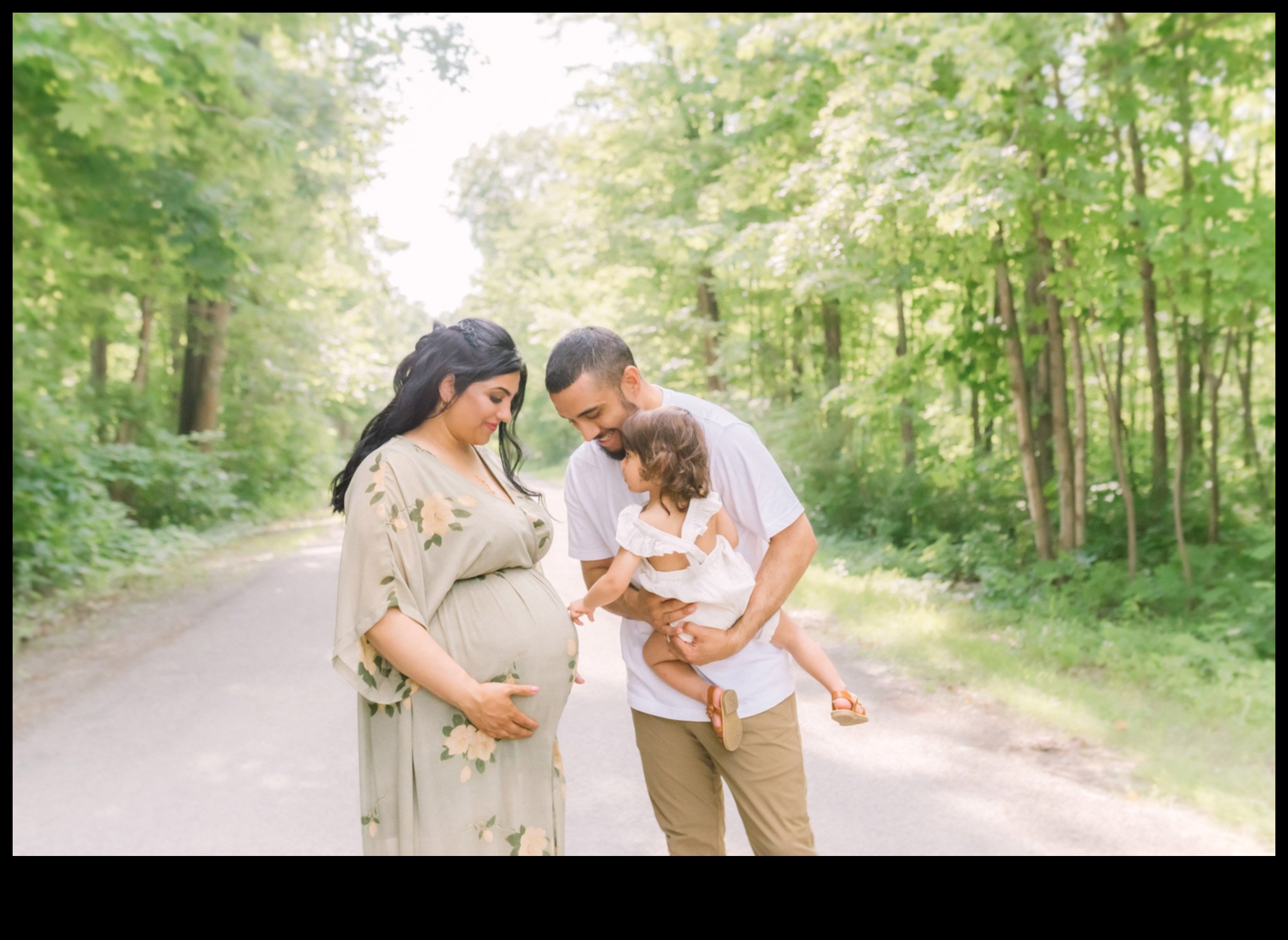 Maternity Wear The Ultimate Guide to Comfort and Style 4 Ρούχα και αξεσουάρ για μητρότητα DIY: Κομψά εξογκώματα