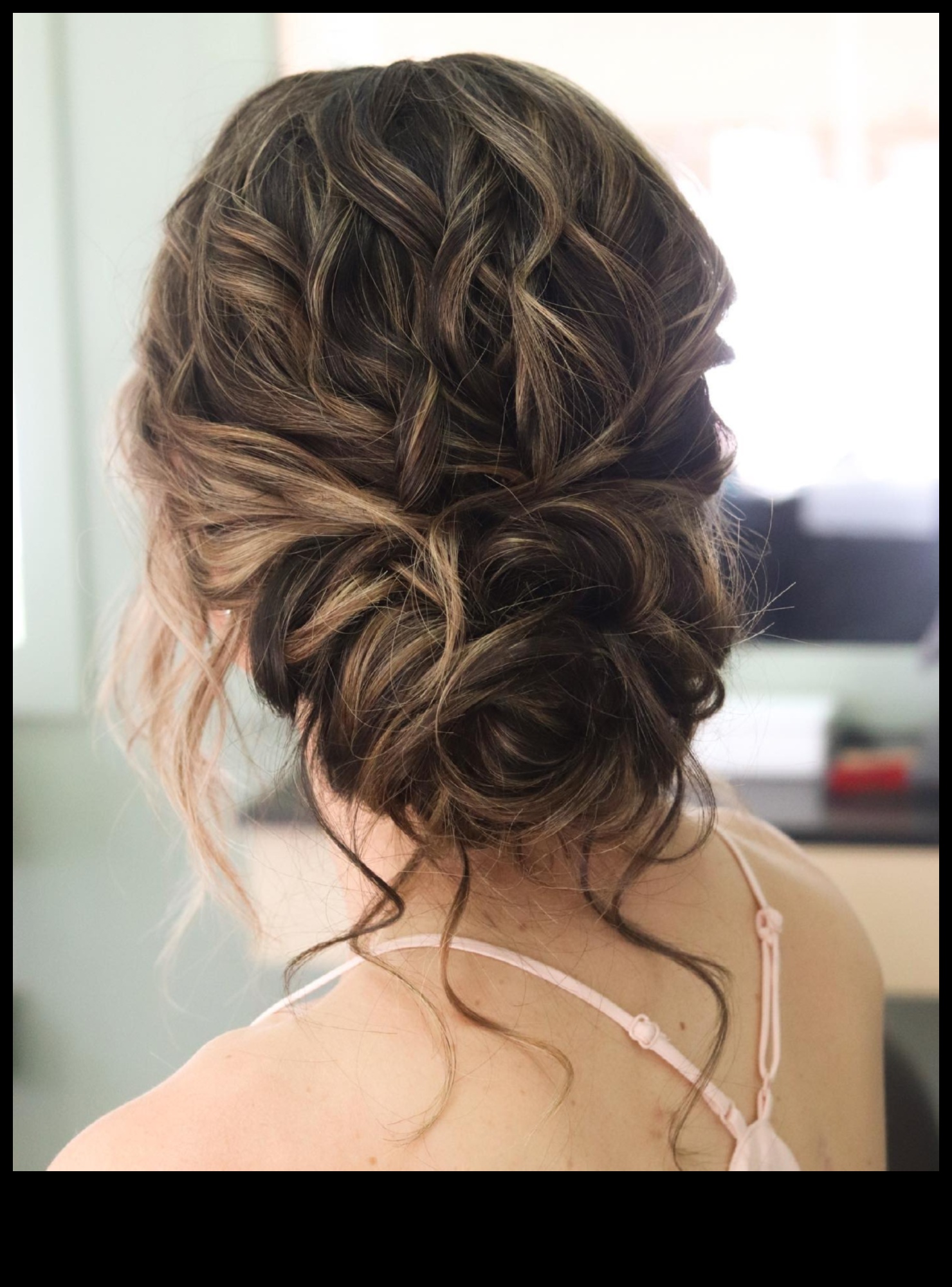 Glamour Galore: Εκπληκτικά χτενίσματα για πάρτι για κάθε περίσταση