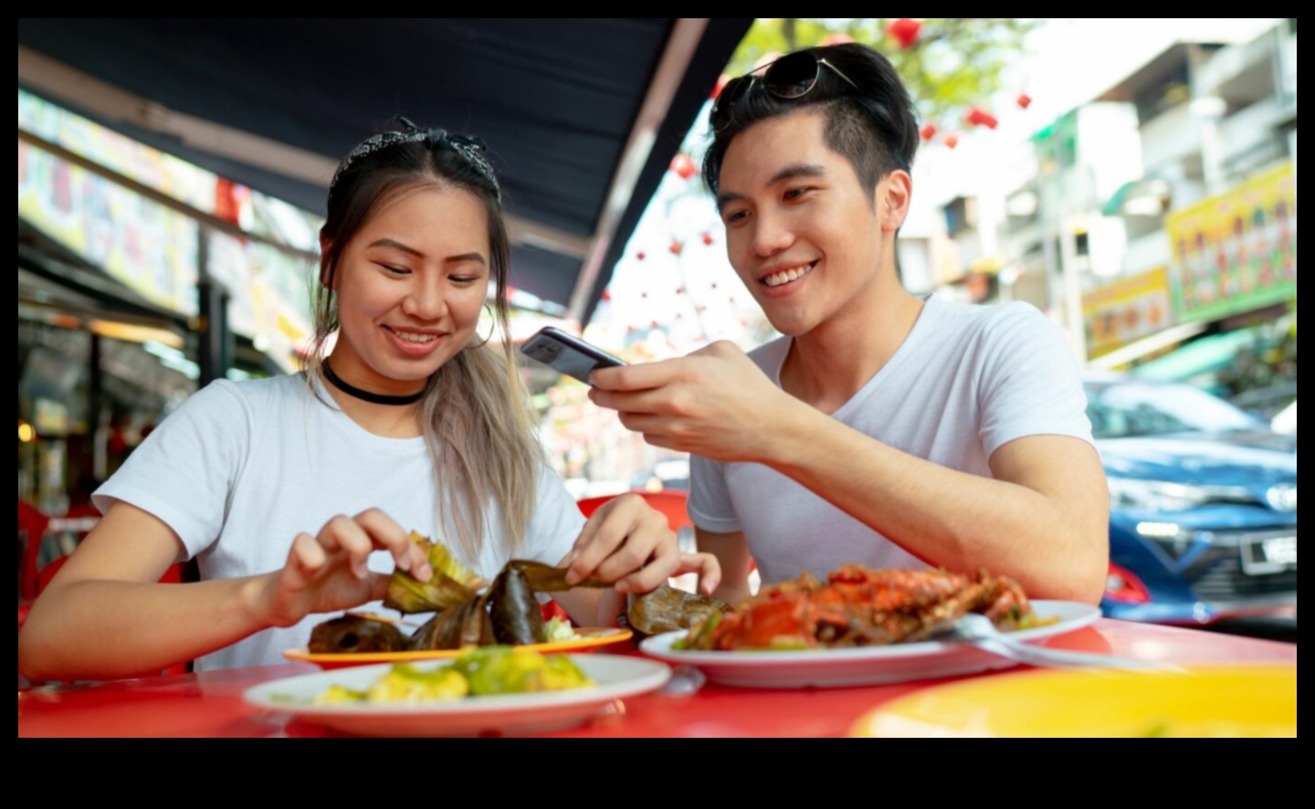 Discovering Delights Ένας γαστρονομικός ταξιδιωτικός οδηγός για φαγητού 3 Ανακαλύπτοντας τις απολαύσεις: Μαγειρικές ταξιδιωτικές συμβουλές για γαστρονομικούς